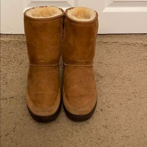 women’s uggs boots